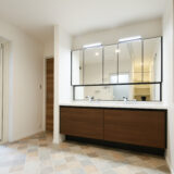 お住み替え戸建リフォーム④　-洗面化粧台-