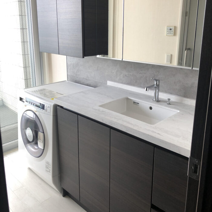 洗面台の天板取り換え