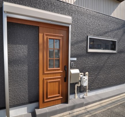 店舗を住居にリフォーム①【外装】